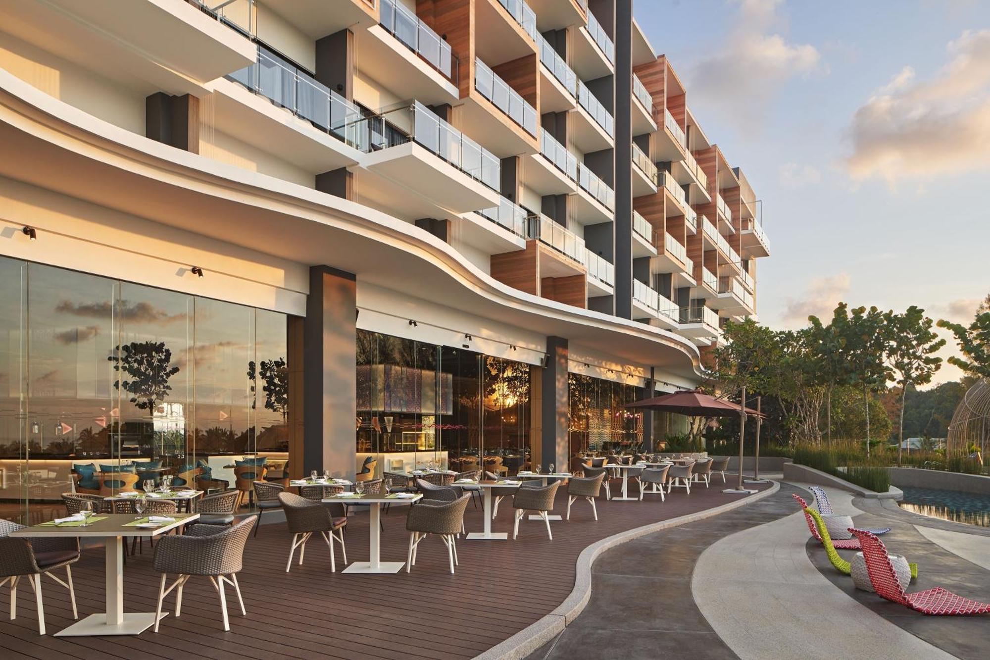 Aloft Langkawi Pantai Tengah Pantai Cenang  Exterior photo