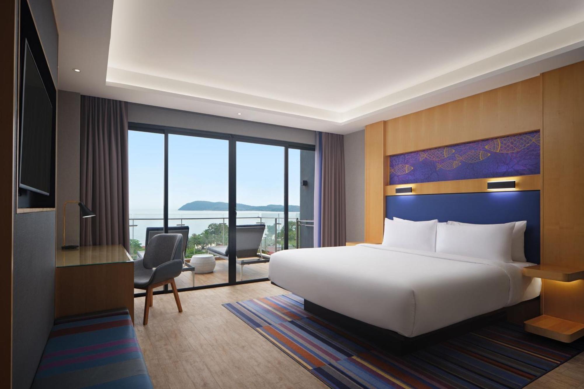 Aloft Langkawi Pantai Tengah Pantai Cenang  Exterior photo
